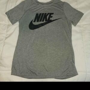 Nike Tshirt. Mens Small. Gray with black NIKE & swoosh logo.